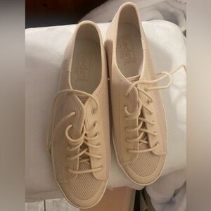 KED sneakers; size 8; mesh pink